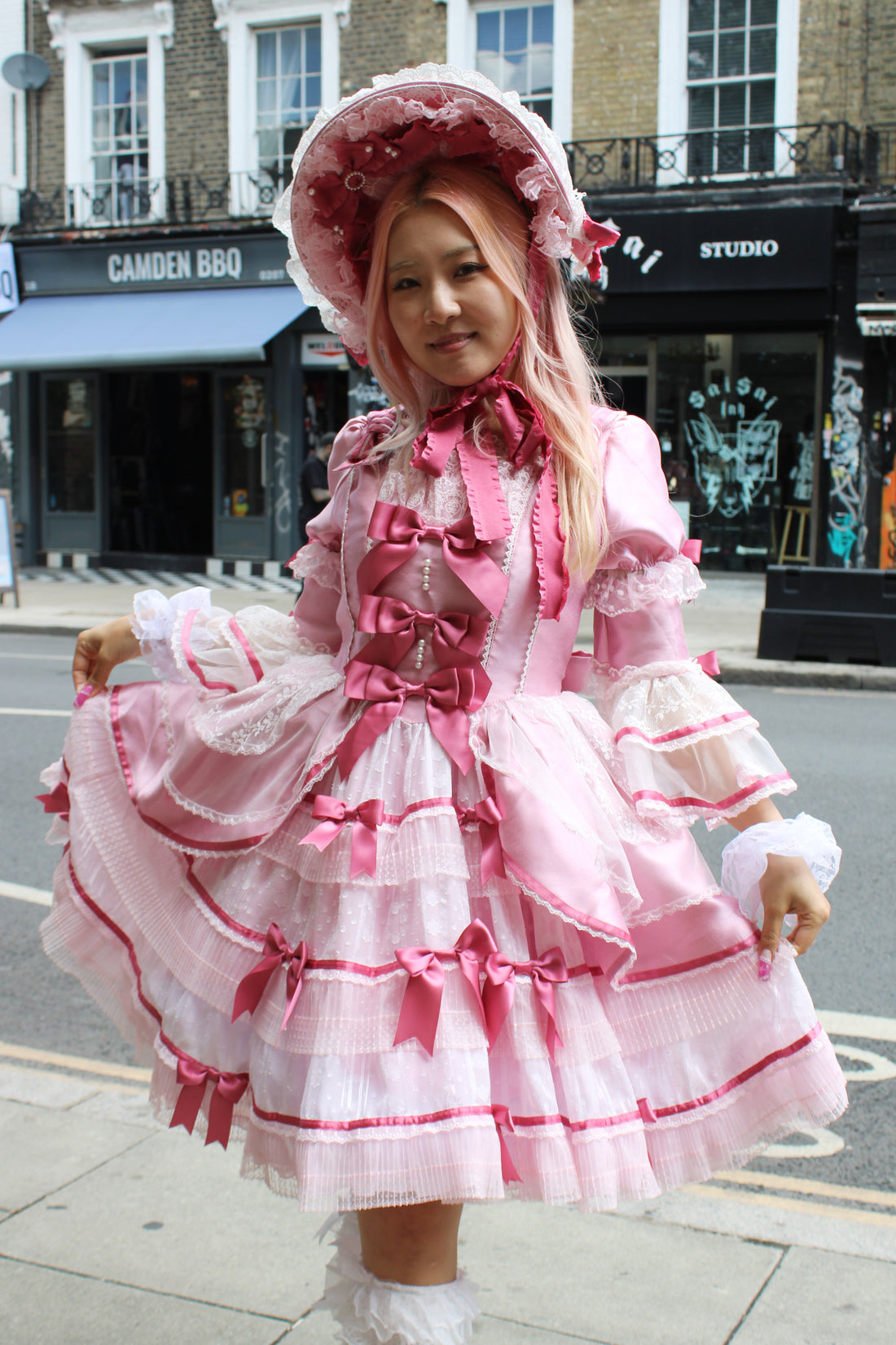 Lolita Dress Doll-Like with Removable Sleeves & Bonnet