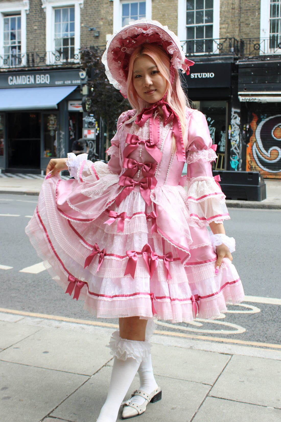 Lolita Dress Doll-Like with Removable Sleeves & Bonnet