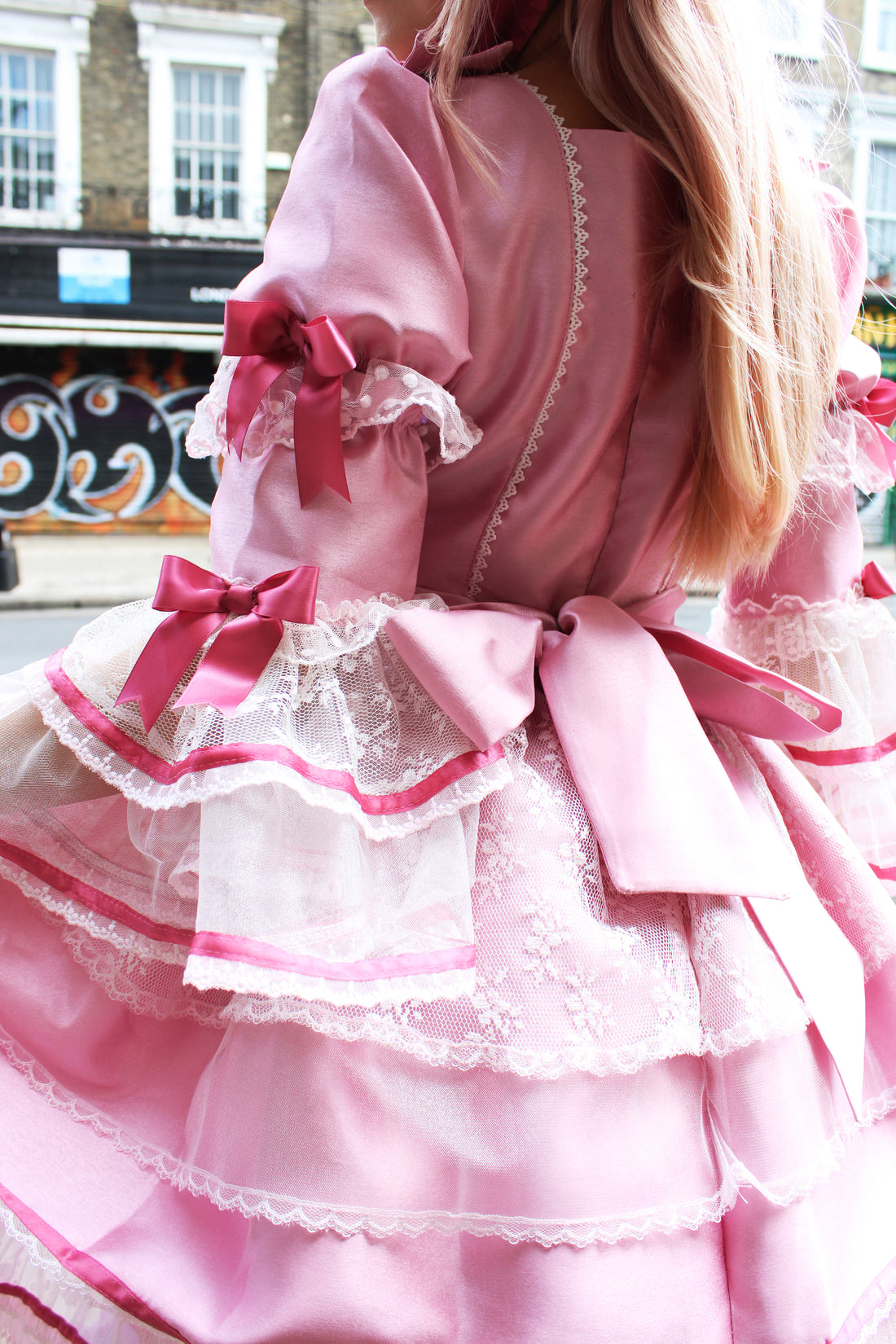 Lolita Dress Doll-Like with Removable Sleeves & Bonnet