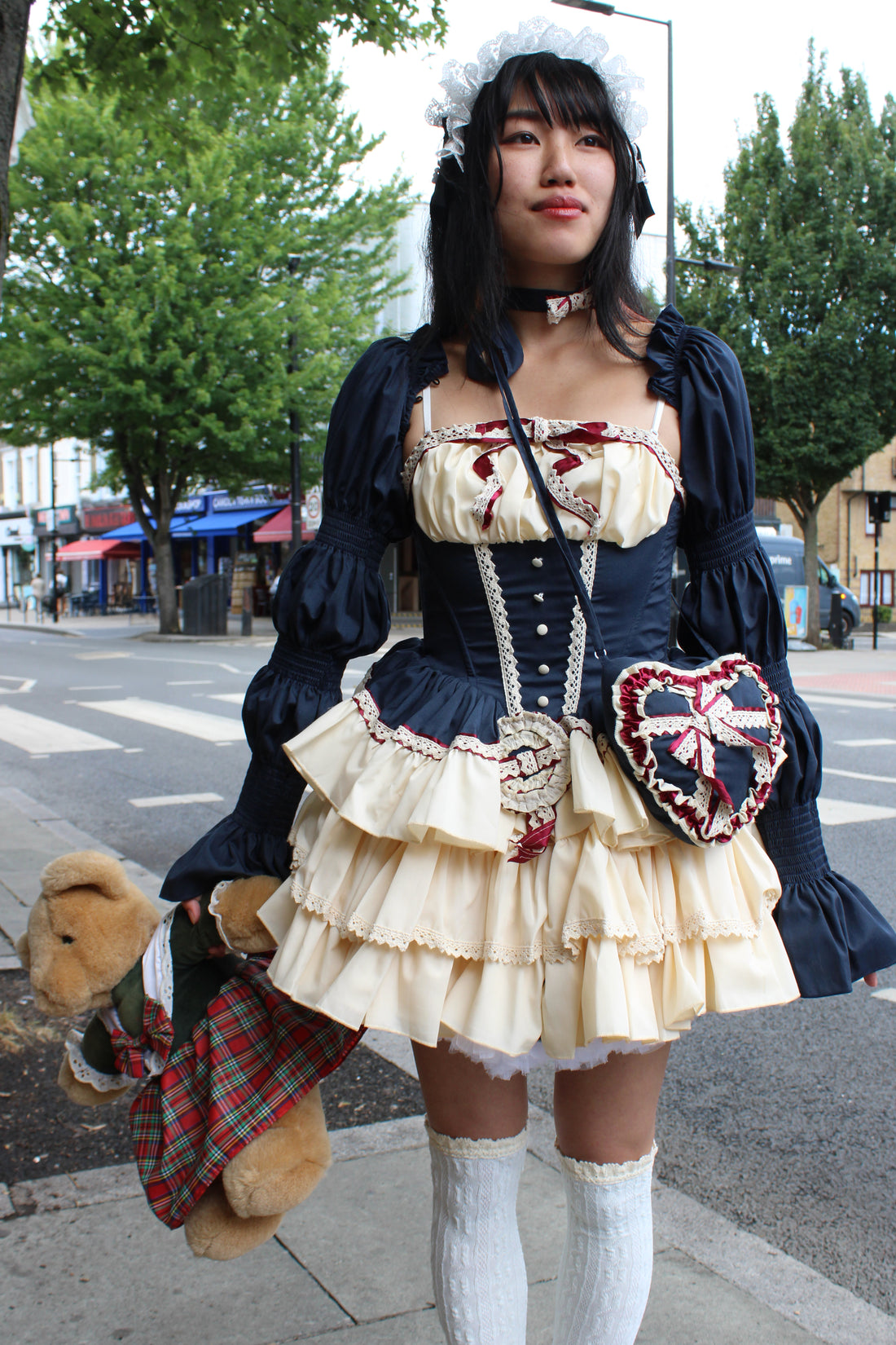 Lolita Dress Snowhite with Ruffle with Petticoat & Purse