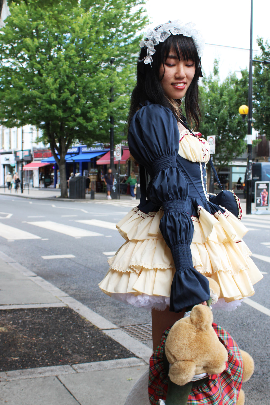 Lolita Dress Snowhite with Ruffle with Petticoat & Purse