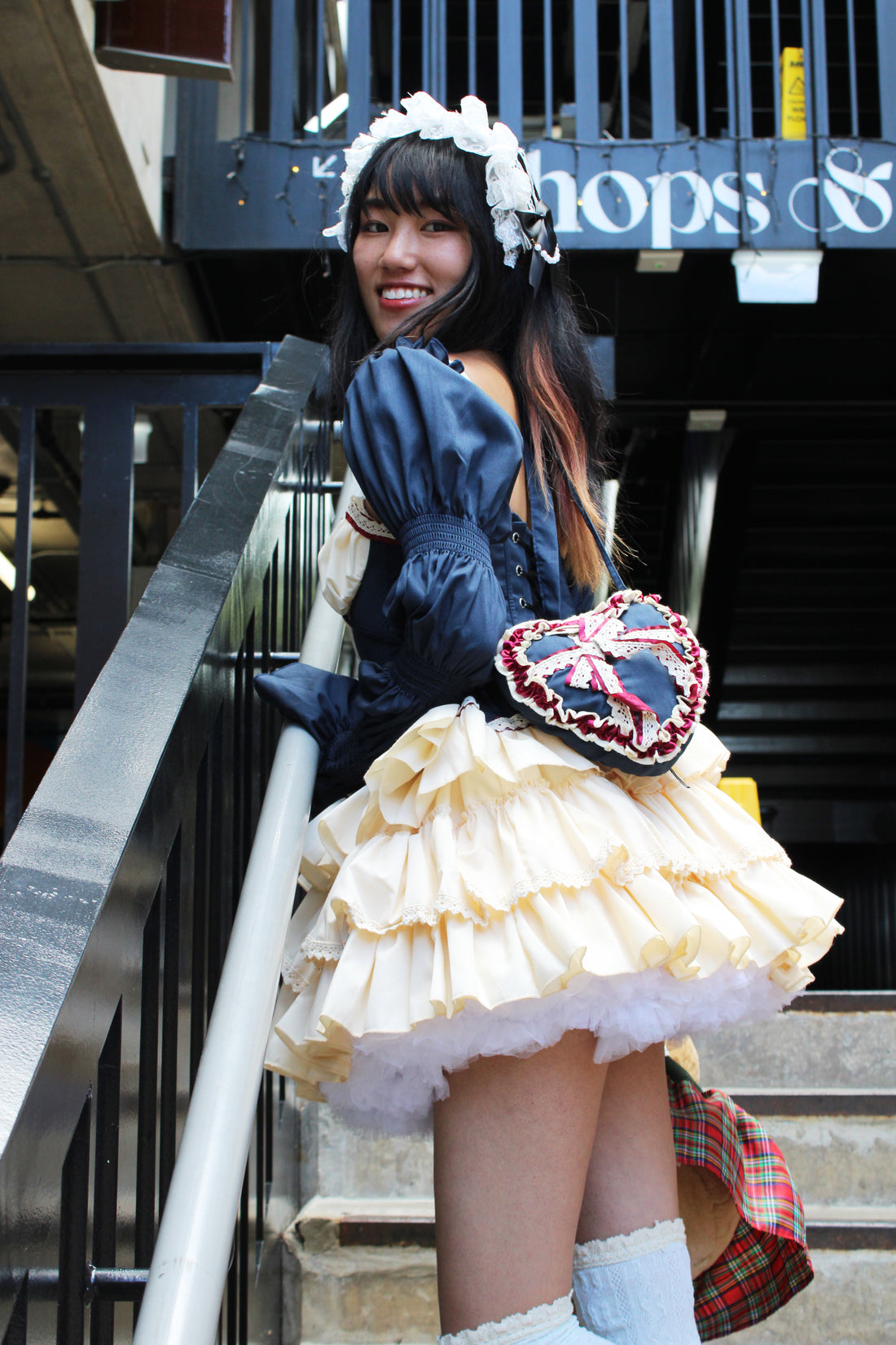 Lolita Dress Snowhite with Ruffle with Petticoat & Purse