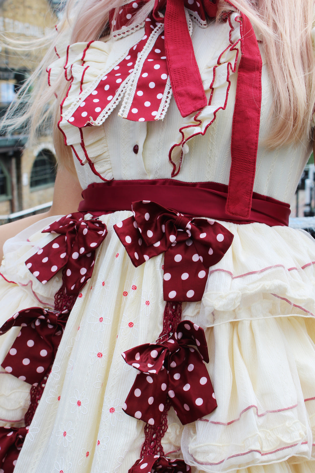 🎀 Vintage Lolita Dress – Cream & Burgundy with Bonnet 🎀