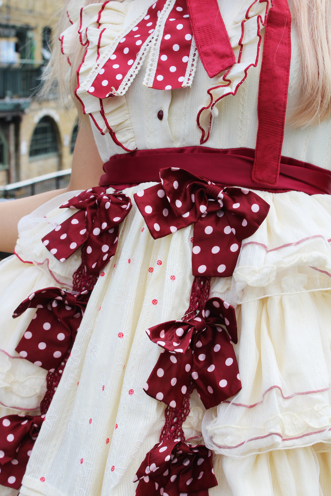 🎀 Vintage Lolita Dress – Cream & Burgundy with Bonnet 🎀