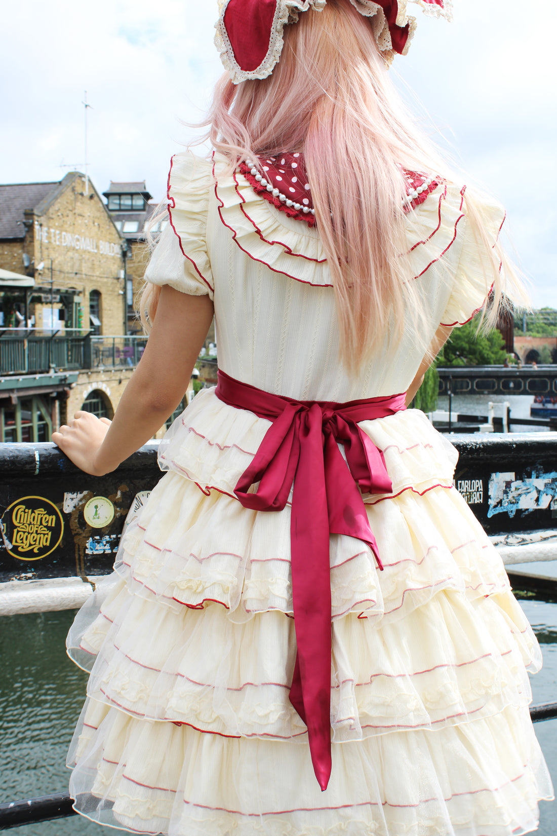 🎀 Vintage Lolita Dress – Cream & Burgundy with Bonnet 🎀