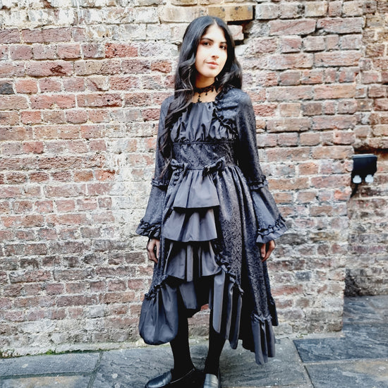 Gothic Elegance Black Long-Sleeve Lolita Dress Gothic Elegance Black Long-Sleeve Lolita Dress